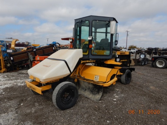 2015 LAYMOR SM400 SWEEPMASTER BROOM, shows 249+ hrs,  CAB, AC, KUBOTA DIESE