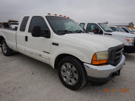 2001 FORD F-250 TRUCK, 515,915+ mi,  EXTENDED CAB, 2-WD, 7.3L POWERSTROKE D