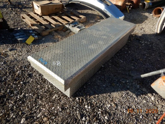 ALUMINUM TOOLBOX
