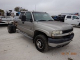 2002 CHEVROLET 3500 CAB & CHASSIS,  4WD EXTENDED CAB, 6.6L DURAMAX DIESEL,
