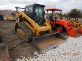 2019 CATERPILLAR 299D2 RUBBER TRACK SKID STEER, 656 HRS  CAB & A/C, AUX HYD