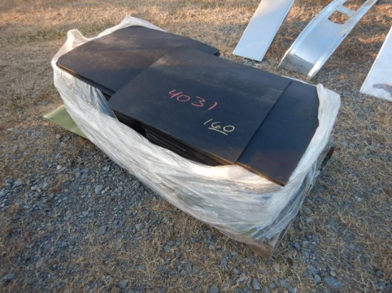 PALLET WITH NEW MUD FLAPS  (ABOUT 100)