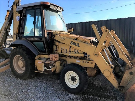 1996 CASE 580L BACKHOE, hours unknown,  CAB, EXTENDAHOE, DOOR GLASS BROKEN,