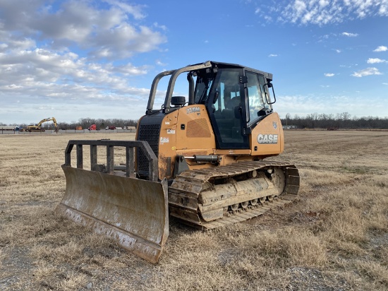 2015 CASE 750M, WT DOZER, 2,478 hours  CAB, AC, SWEEPS, 6-WAY BLADE, S# NFD