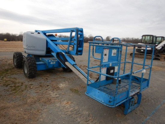 2002 GENIE Z-45/25 BOOM LIFT, 2,476+ hrs,  4 X 4, 4-CYL GAS, 45' HEIGHT S#