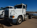 1998 FREIGHTLINER TRUCK TRACTOR 471746+ miles  DETROIT 60 SERIES ENGINE, 10