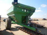 J & M 525 GRAIN CART  WITH EXTRA SET OF AUGERS, ROLL TARP,