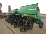GREAT PLAINS 2025 PLANTER  6 ROW 38 INCH SPACING, MONITOR IN THE TRAILER,