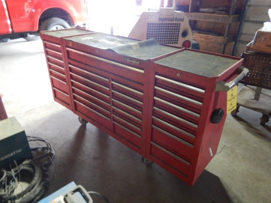 US GENERAL 27 DRAWER ROLL-AROUND TOOLBOX W/CONTENTS,  SOCKETS, WRENCHES & M