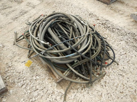 PALLET WITH MISCELLANEOUS HYDRAULIC HOSES   LOAD OUT FEE: $5.00