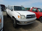 2002 TOYOTA TUNDRA TRUCK,  EXTENDED CAB, 4.7 LITRE V8 GAS, AUTOMATIC, PS, A