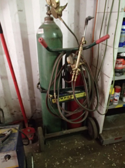 WELDING CART WITH TANKS, HOSES, & TORCH