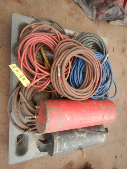 PALLET WITH MISC. AIR LINES, HOSES AND (2) AIR TANKS