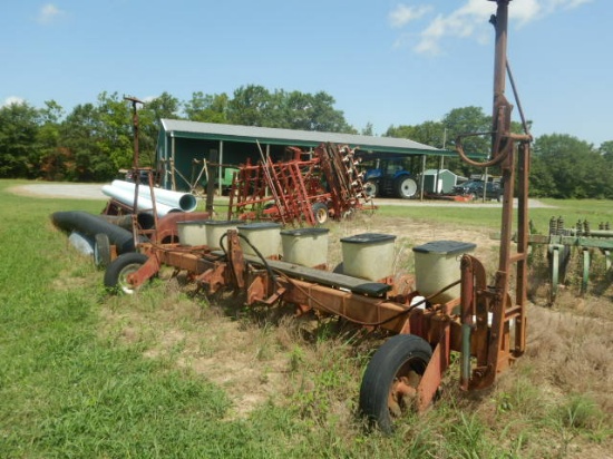 INTERNATIONAL 296 PLANTER,  6-ROW