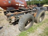 VOLVO CUTOFF,  TWIN SCREW, AIR RIDE, 5TH WHEEL, 11R22.5 TIRES ON HUB PILOTS