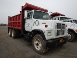 1990 FORD L8000 DUMP TRUCK, 117,823+ mi,  FORD DIESEL, 8-LL TRANSMISSION, T