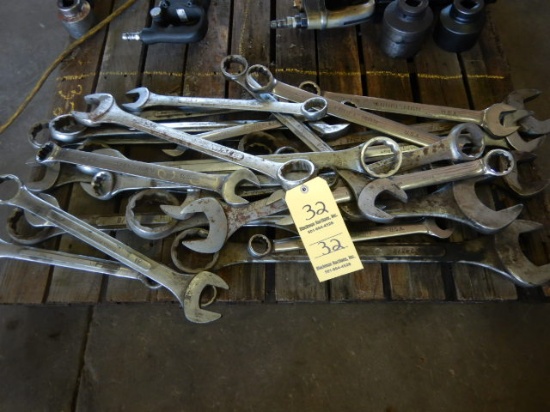 LOT OF LARGE END WRENCHES