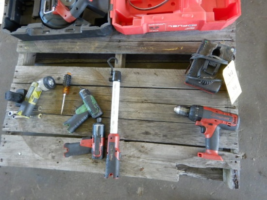 PALLET OF CORDLESS DRILLS, IMPACTS, CHARGERS & MISC.