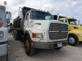 1993 FORD L-9000 DUMP TRUCK, 551,670+ mi,  DAY CAB, CUMMINS L10 DIESEL, ROA