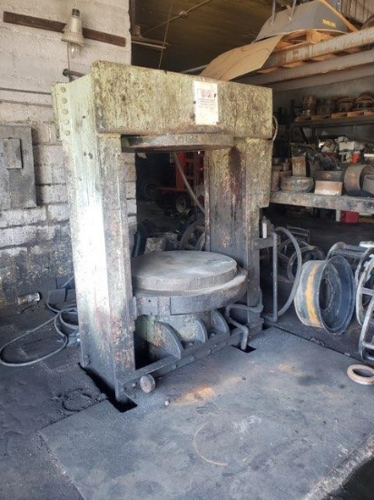T I C TIRE PRESSES,  DRACO CYL, 35" LIFT, 38" WITH PLATE REMOVED, 45" BETWEEN