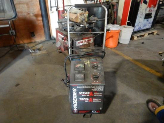 PRO SERIES PSW-2550 BATTERY CHARGER