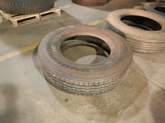 (1) 245/75R22.5, (1) 285/75R24.5, (1) 275/80R22.5 TIRES