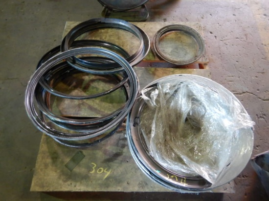 PALLET WITH WHEEL RINGS