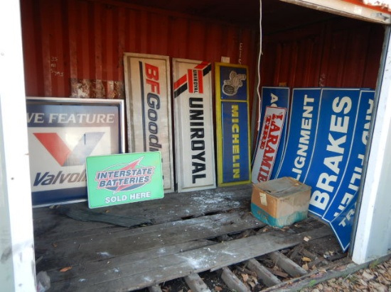 LOT OF SIGNS  (MICHELIN, BF GOODRICH, UNIROYAL, INTERSTATE BATTERIES) AND M