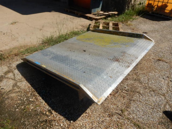ALUMINUM DOCK PLATE
