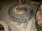 (1) 800 - 16 SOLID TIRE