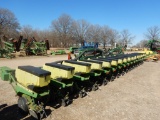 JOHN DEERE 1720 XP PLANTER,  16 ROW, 38
