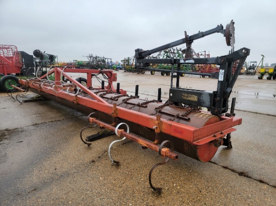 EDDINS 10 ROW HIPPER ROLLER  YETTER MARKERS S# 148