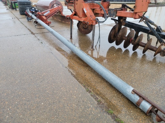 28' GRAIN AUGER  WITH ELECTRIC MOTOR