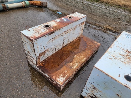 88 GALLON L SHAPE FUEL TANK
