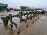 JOHN DEERE 3PT 8 ROW CULTIVATOR S# 1823