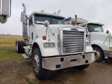 2005 FRIEGHTLINER DAY CAB TRUCK TRACTOR 46108+/-MILES SHOWING  CAT ENGINE,