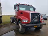 2007 VOLVO DAY CAB TRUCK TRACTOR, 783,561+/-MILES SHOWING  VOLVO D12 DIESEL
