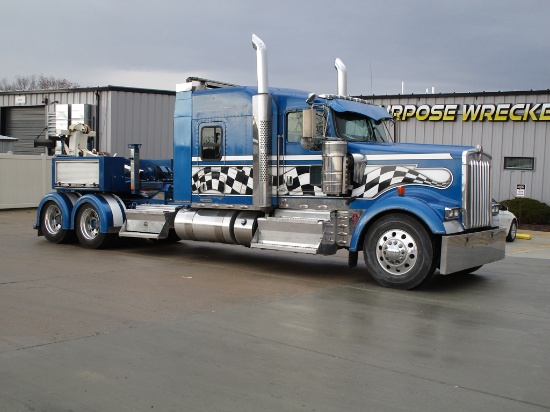 2012 KENWORTH W900 SLEEPER WITH 50k NRC QUICK SWAP 20K LBS WITH WINCH