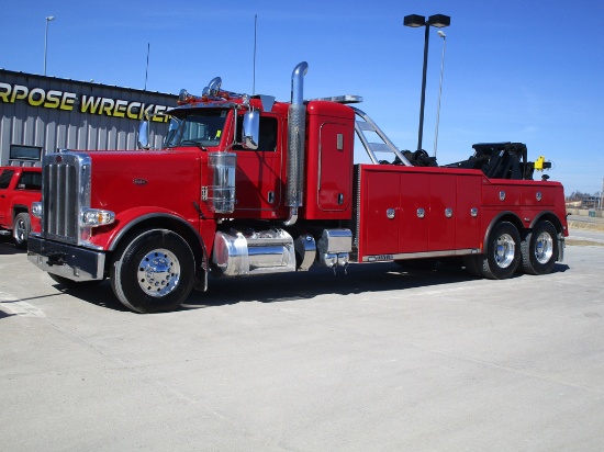 2020 PETERBILT 389 SLEEPER WRECKER
