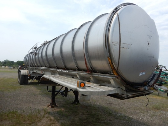 1993 WALKER TANKER TRAILER,  STAINLESS STEEL, TANDEM AXLE, SPRING RIDE, 285