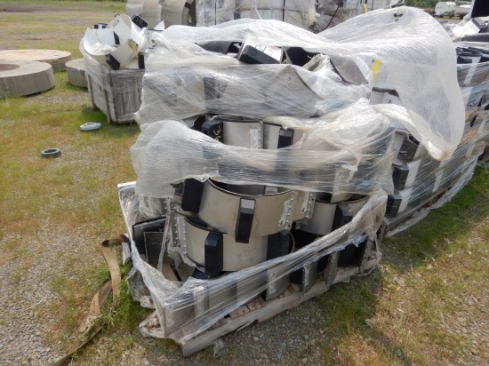 PALLET WITH APS CASING SPACERS,  17.40", 23.25" BOTTOMS