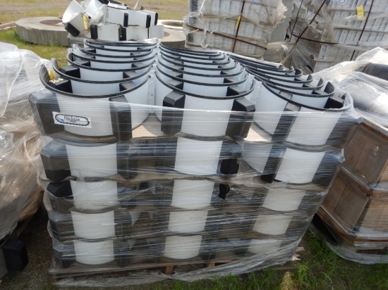 PALLET WITH APS CASING SPACERS,  17.40", 23.25" BOTTOMS