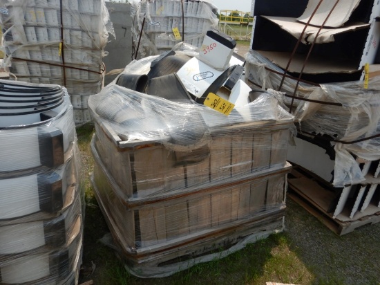 PALLET WITH APS CASING SPACERS,  24.80", 40.74", TOPS