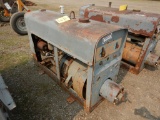 LINCOLN SA 200 **RED/BLUE FACE-- PORTABLE WELDER