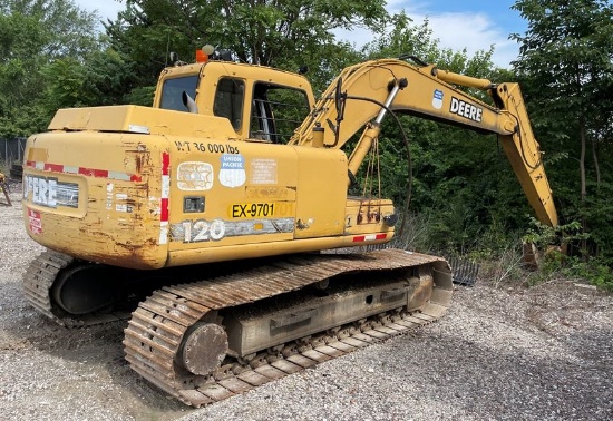 1997 JOHN DEERE 120 EXCAVATOR, RUNS, HAS BROKEN GLASS IN CAB, S# P00120X030