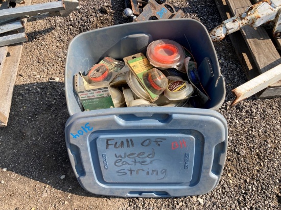 CONTAINER OF WEED EATER STRING