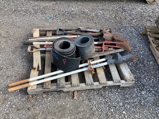 LOT OF HAND TOOLS