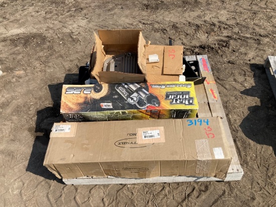 ASSORTED 4X4 TRUCK PARTS