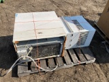 (2) WINDOW A/C UNITS