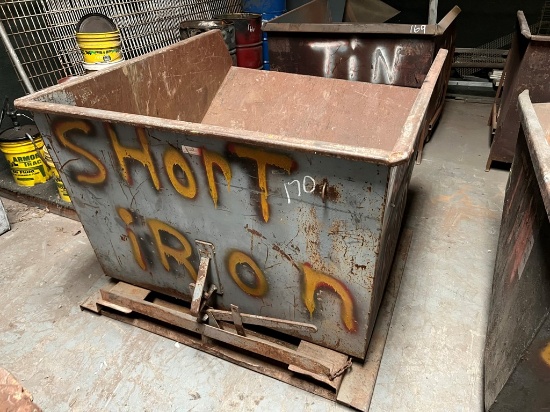 FORKLIFT DUMPSTER